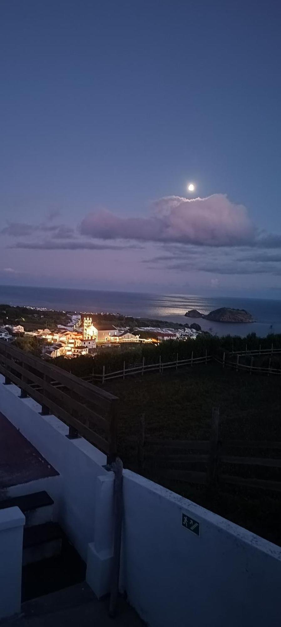 Um Quarto Da Casa Do Monte Вила Франка до Кампо Екстериор снимка